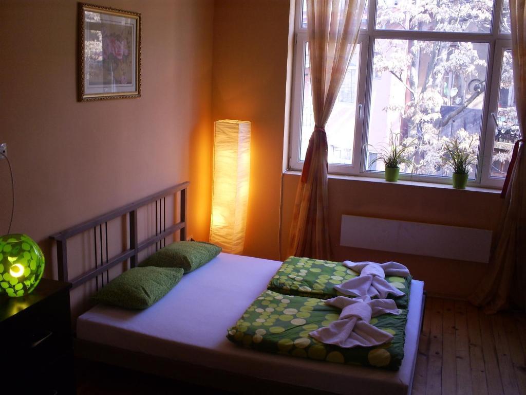 Elegance On A Budget - Rooms For Rent In Sofia Center Bilik gambar