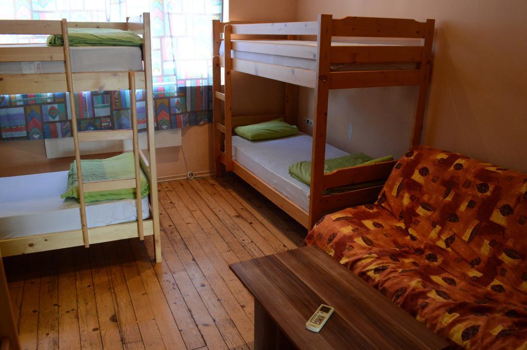 Elegance On A Budget - Rooms For Rent In Sofia Center Luaran gambar