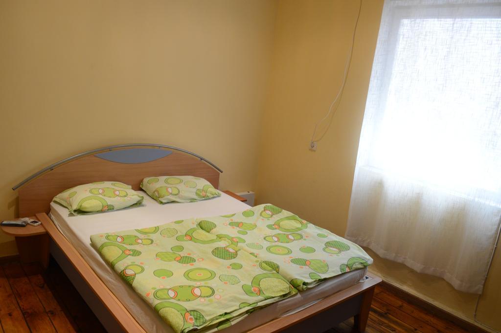 Elegance On A Budget - Rooms For Rent In Sofia Center Luaran gambar