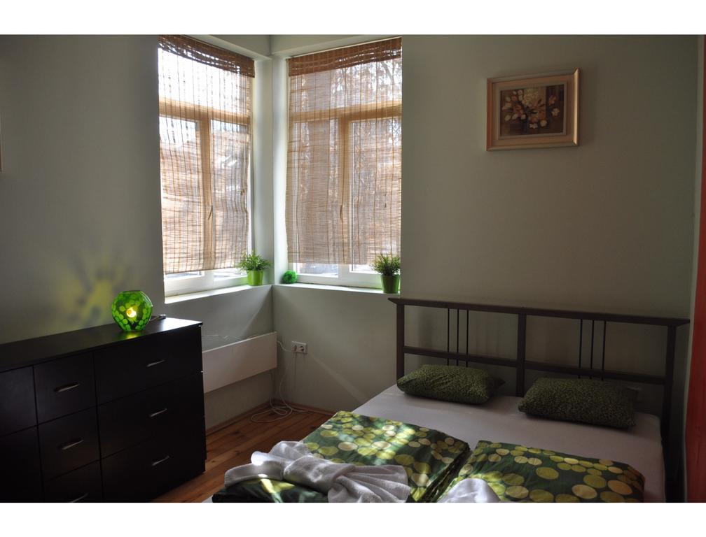 Elegance On A Budget - Rooms For Rent In Sofia Center Luaran gambar