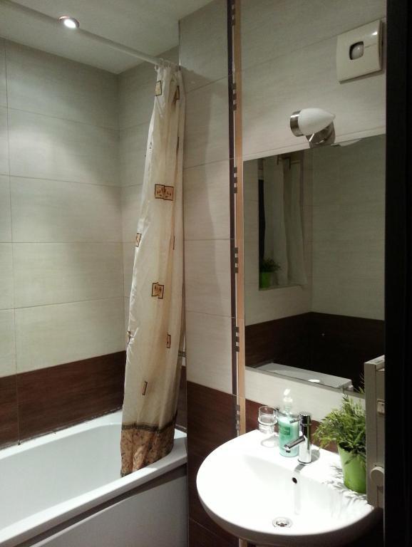 Elegance On A Budget - Rooms For Rent In Sofia Center Bilik gambar